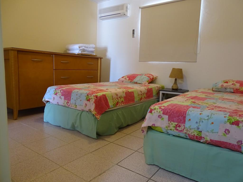 Hacienda Wayaca Apartments Oranjestad Exterior foto