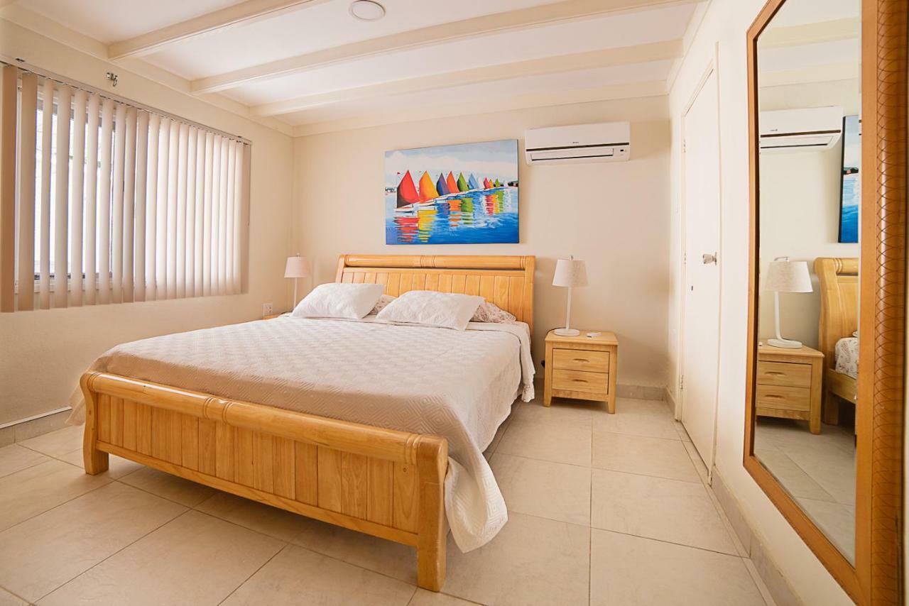 Hacienda Wayaca Apartments Oranjestad Exterior foto